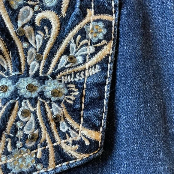 Miss Me Boyfriend Capri JB5692P5 Dark Wash Cropped Jeans Women’s Size 29 EUC - Picture 7 of 13